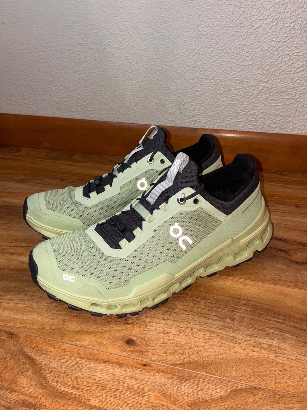 On Cloud Women’s Cloudultra Athletic Trail Running Shoe Sneakers, green -size 11